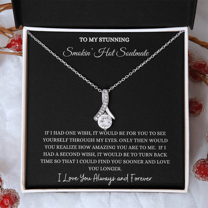 SOULMATE ALLURING BEAUTY NECKLACE